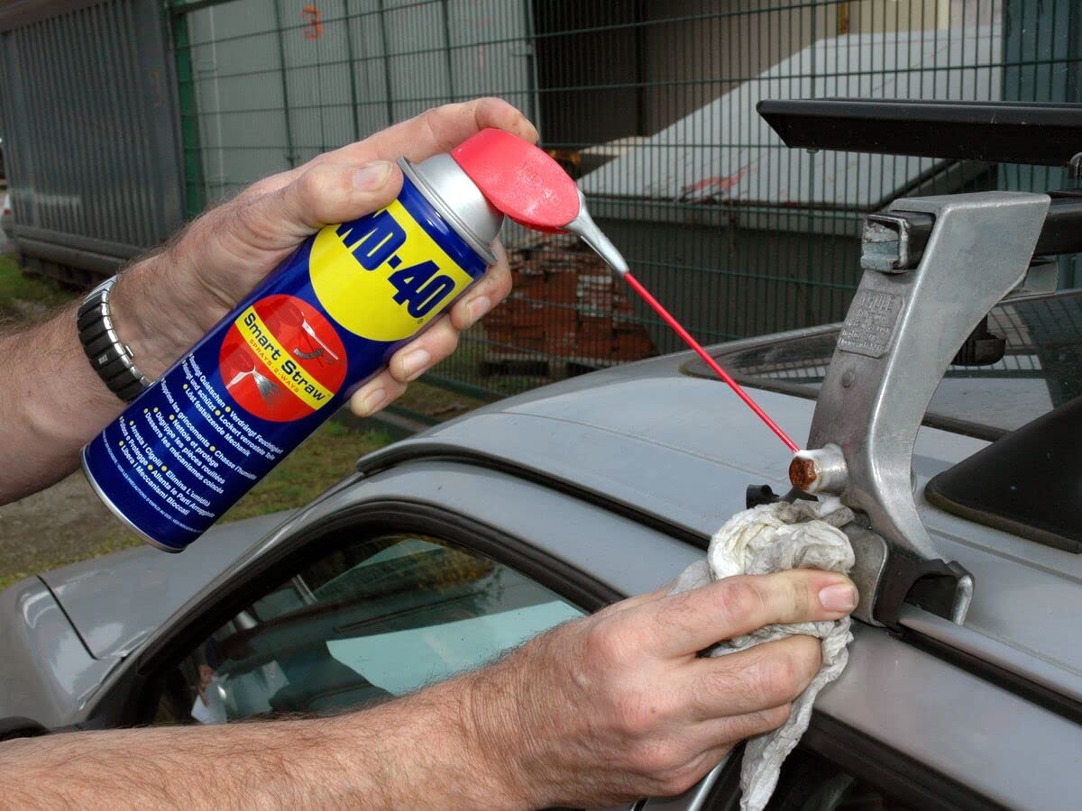 WD-40 Multi-Purpose Smart Straw, Precise Spray, Rust Protection - 400ml