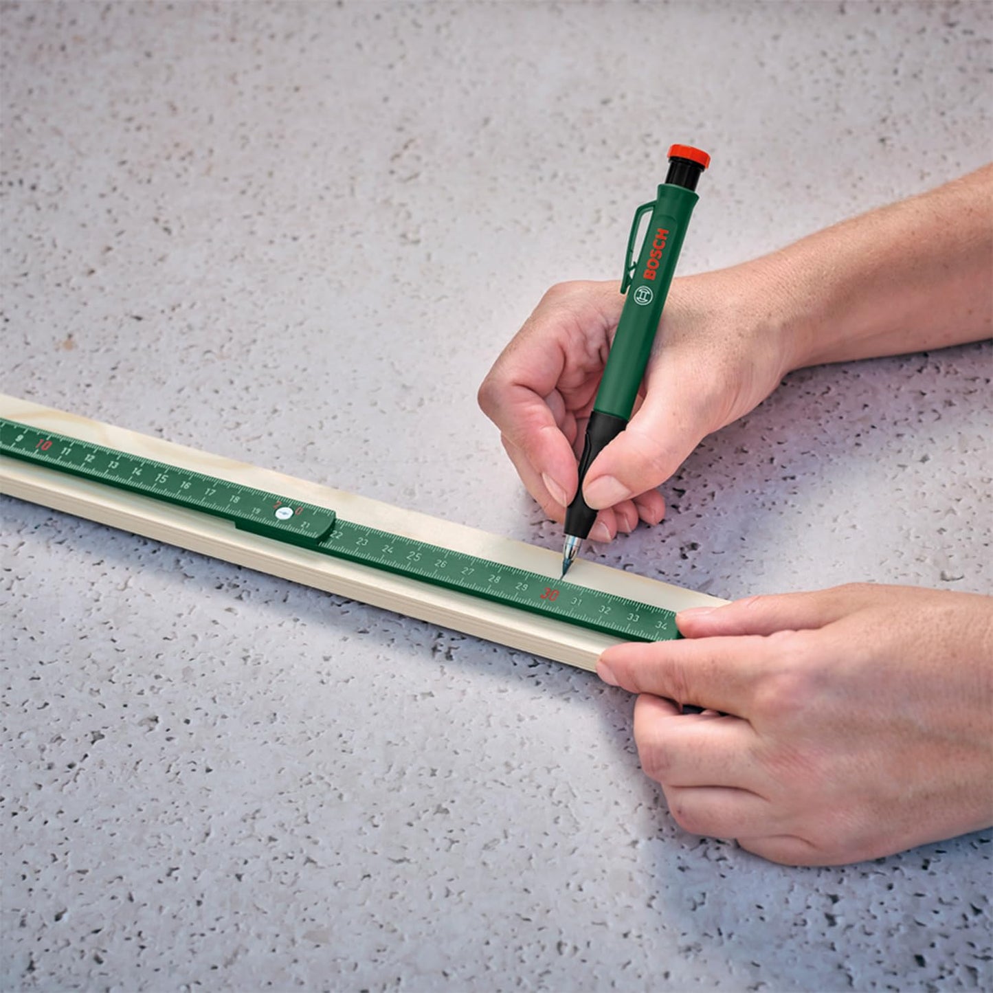 Bosch Markier-Set mit Wasserwaage 25cm, Maßstab 2m und Tieflochmarker-Bleistift