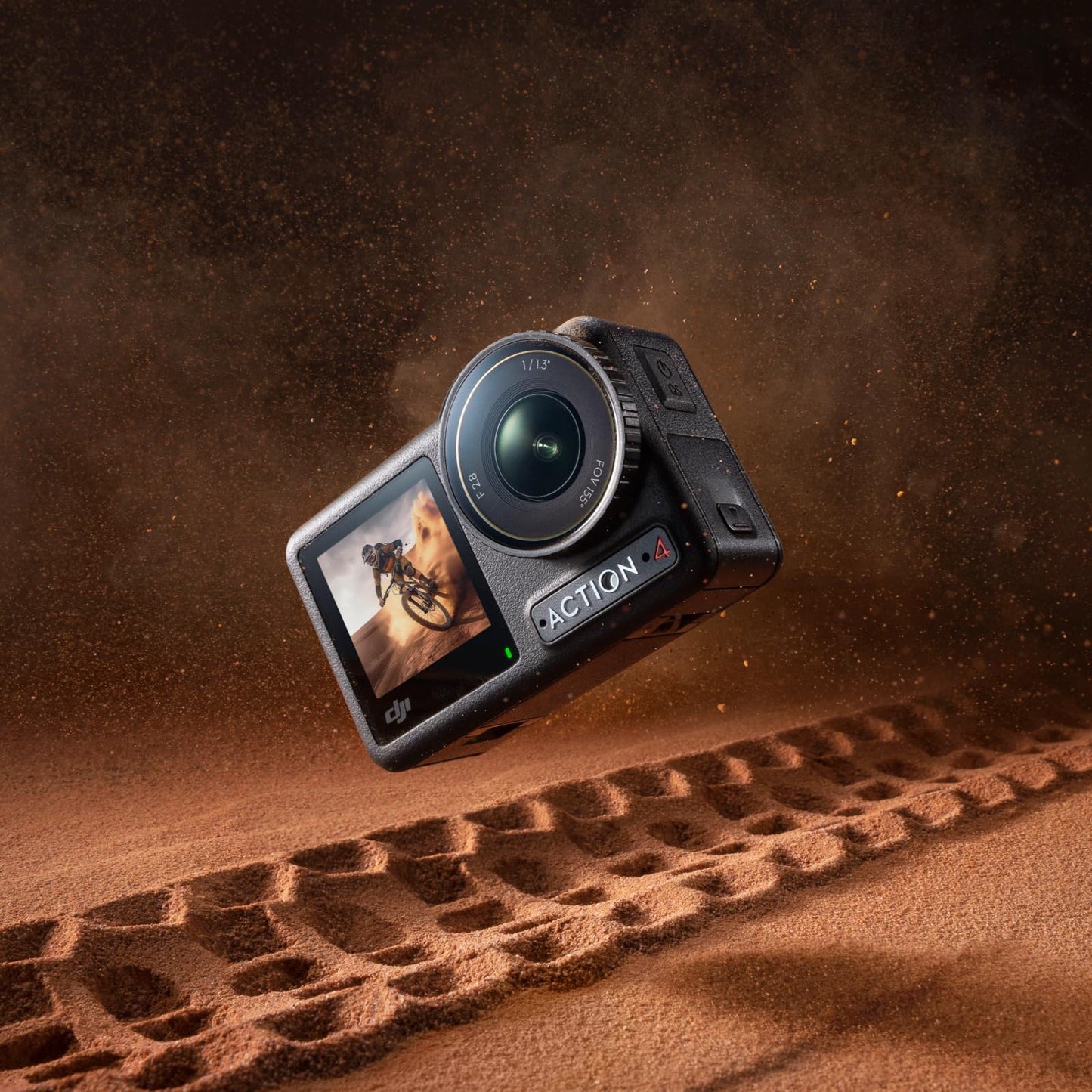 DJI Osmo Action 4 Essential-Combo Action-Kamera: 4K/120fps, Low-Light-Aufnahmen, Wasserdicht